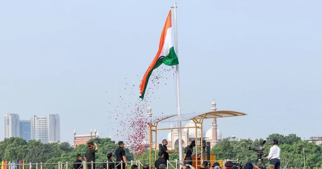 Vande Mataram to be played at Red Fort for first time