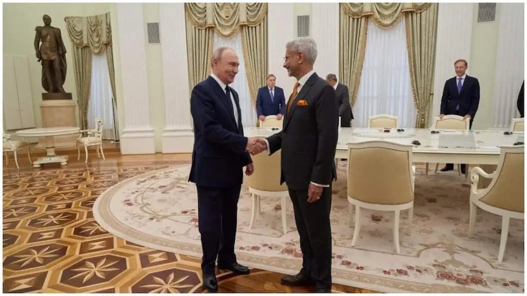 Jaishankar meets Putin, delivers PM Modi's message