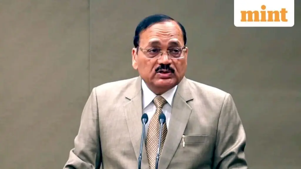 Bar Council reverses Nalsar ban, seeks report on anti-CJI campaign