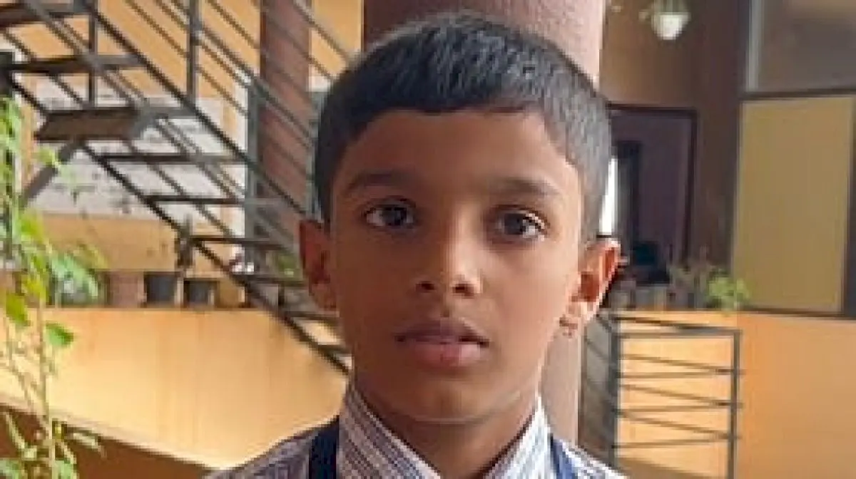 Class 5 boy saves cook's fingers, CM praises