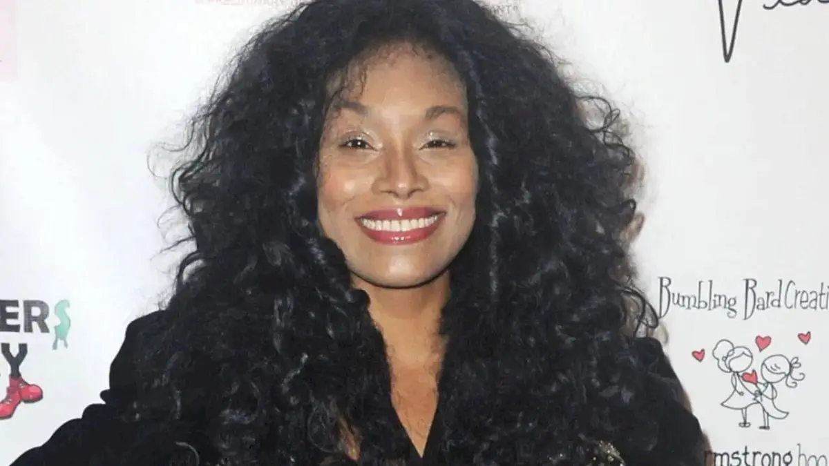 Christy Knowings, All That star, dies at 46 after asthma attack