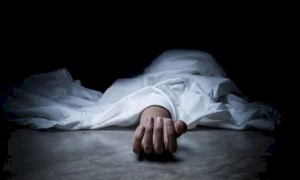 Tirupati man dies by suicide on video call to wife