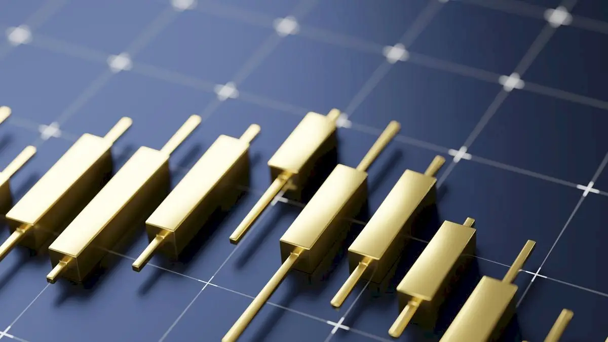 Gold heads for weekly loss on profit-taking after inflation data