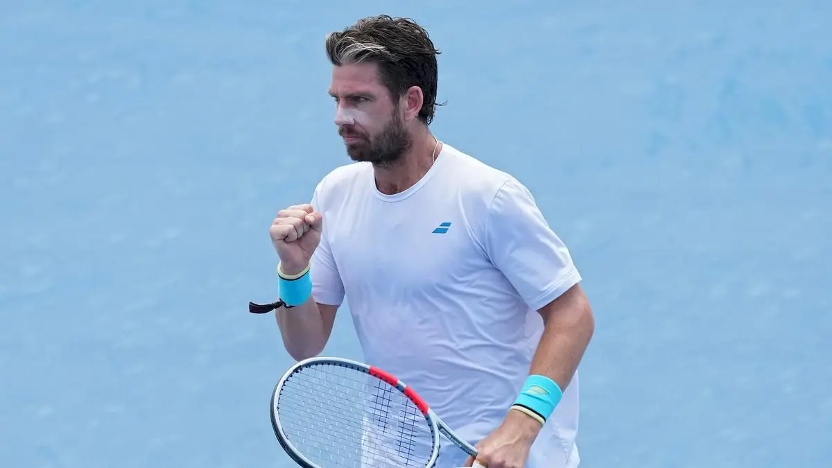 Cincinnati Masters: Norrie advances, Draper loses on set points