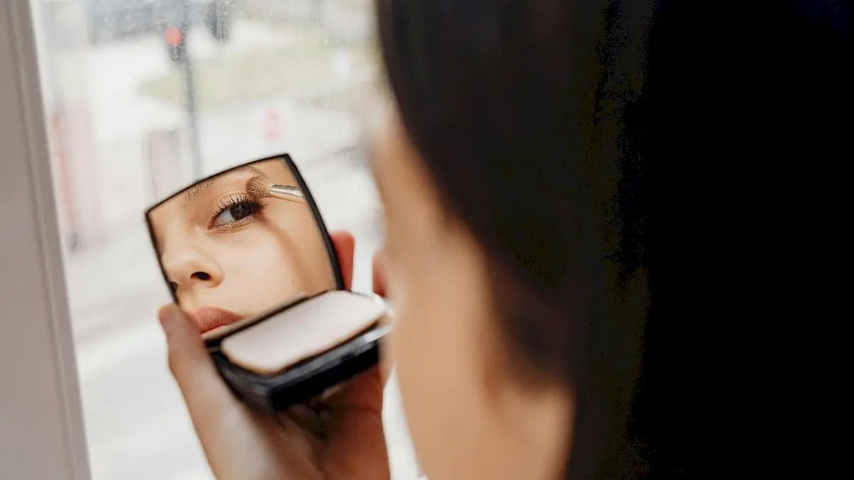 40% of Mumbai consumers bought fake cosmetics, survey finds