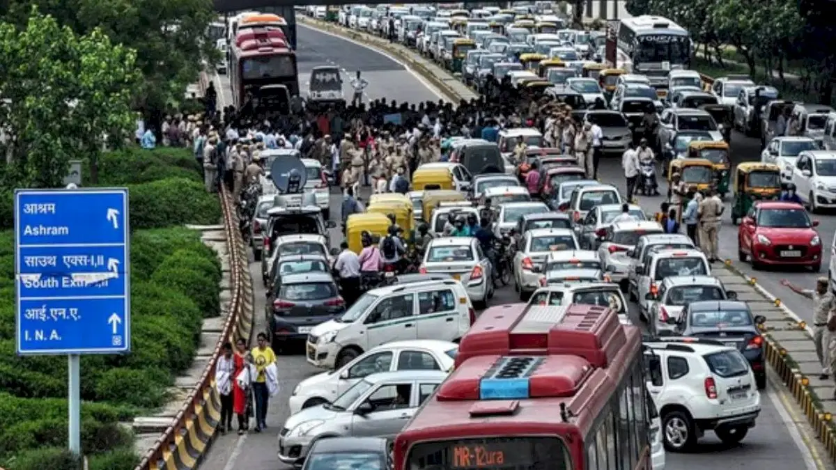 Delhi Traffic Police shuts Red Fort roads for Independence Day