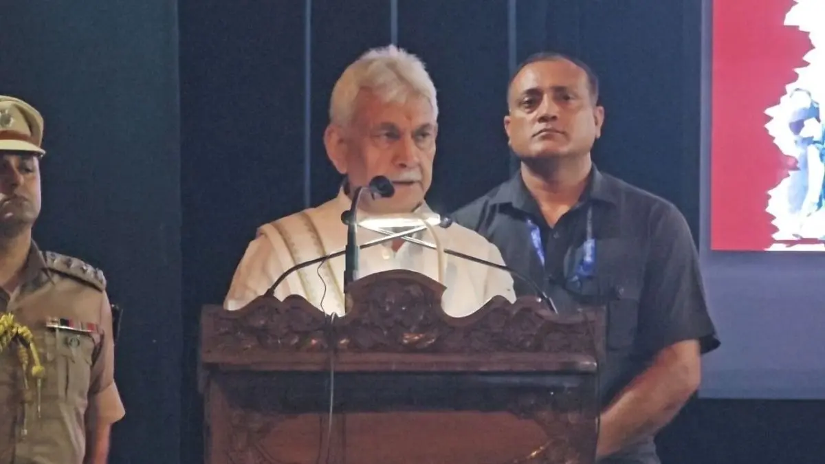 Partition wounds yet to heal fully after 80 years: LG Sinha
