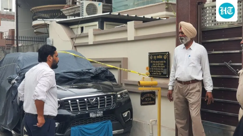 Bullet hits police SUV outside ex-Akal Takht jathedar's home