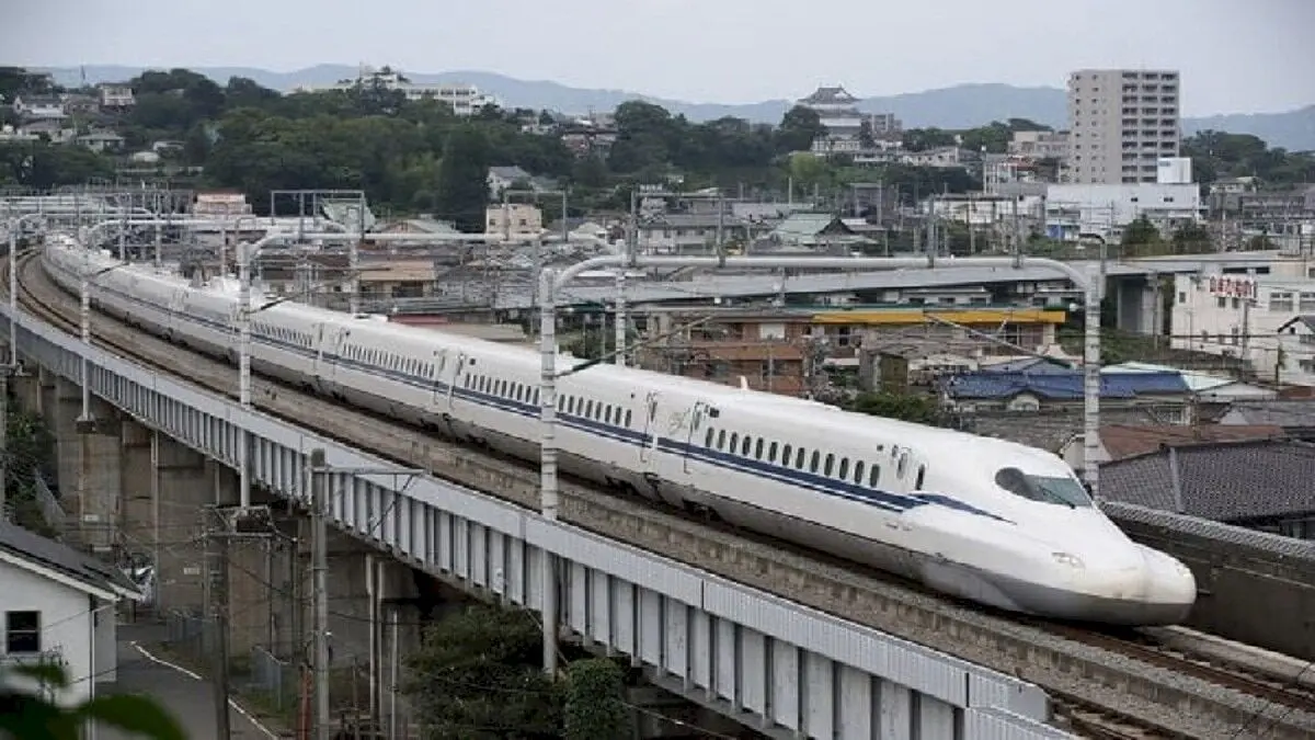Mumbai-Ahmedabad bullet train fare likely under Rs 3,000, launch by August 2026