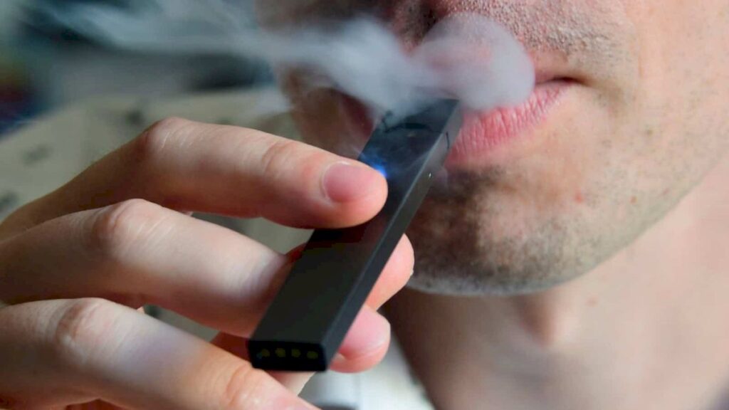 UAE Sets Minimum Excise Price for E-Cigarette Liquids