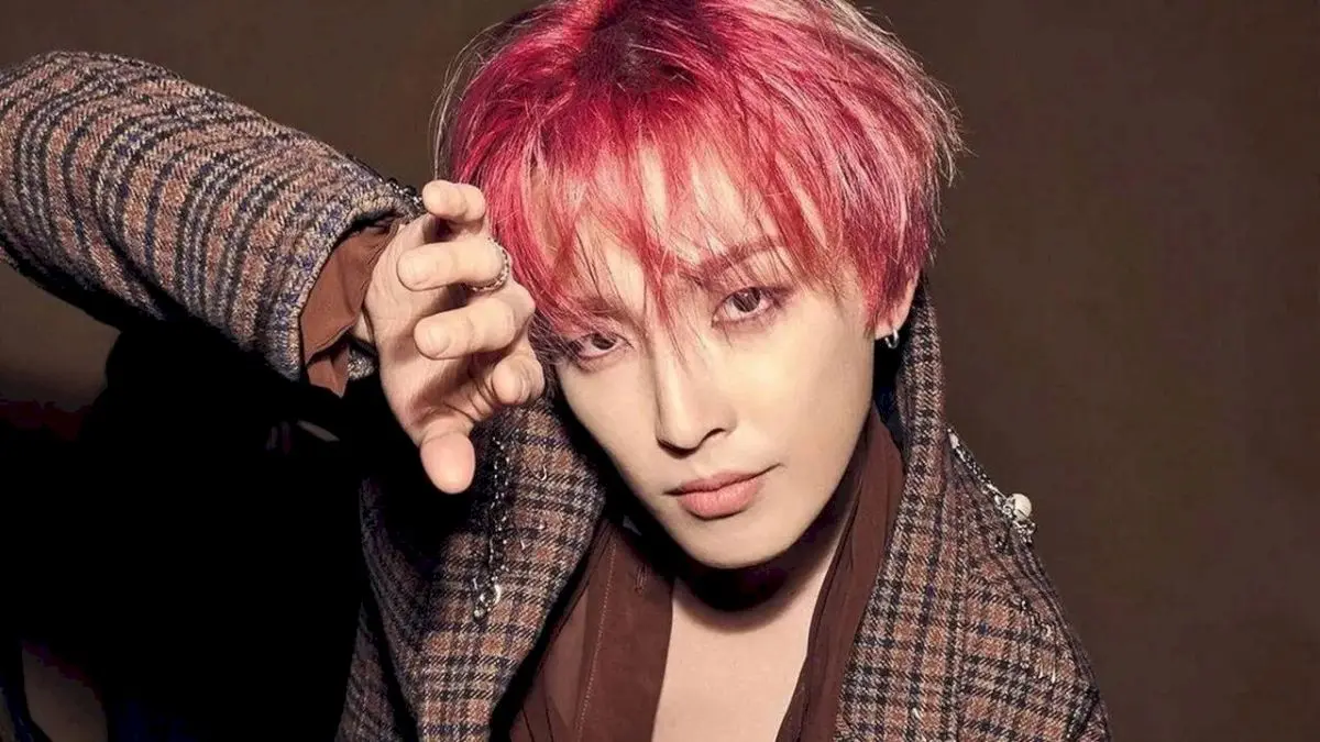 ATEEZ Hongjoong diagnosed with rib fracture, will continue group activities
