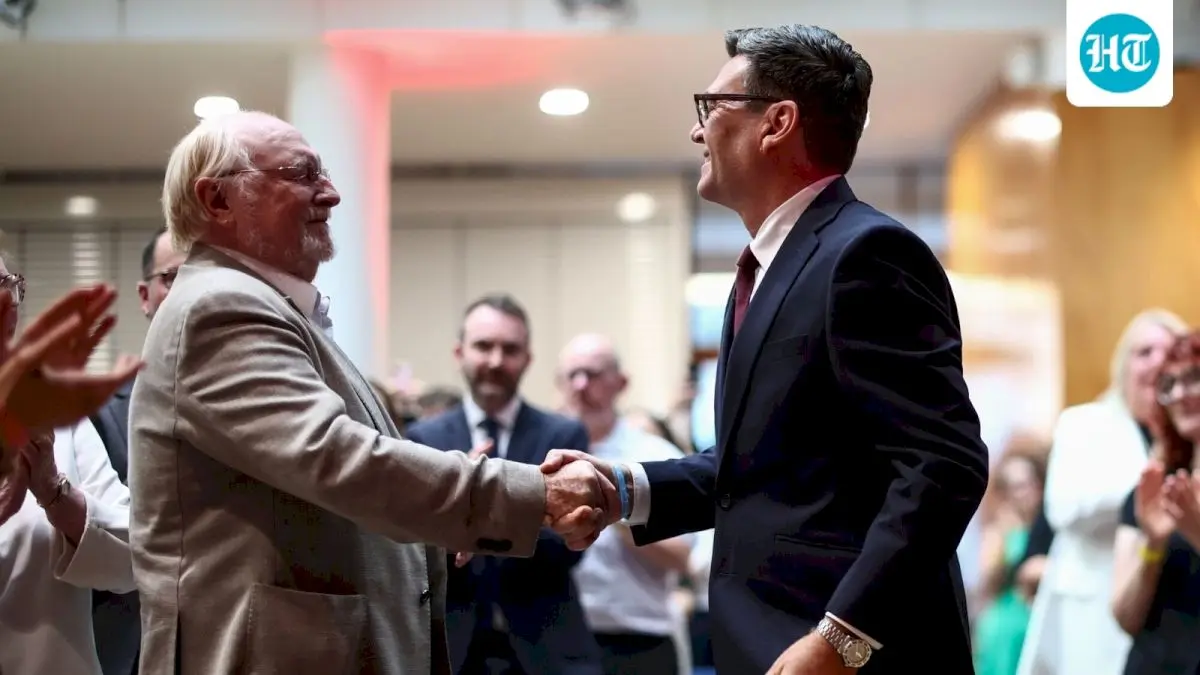 Britain’s Kinnock purge of hard left holds Democratic lessons