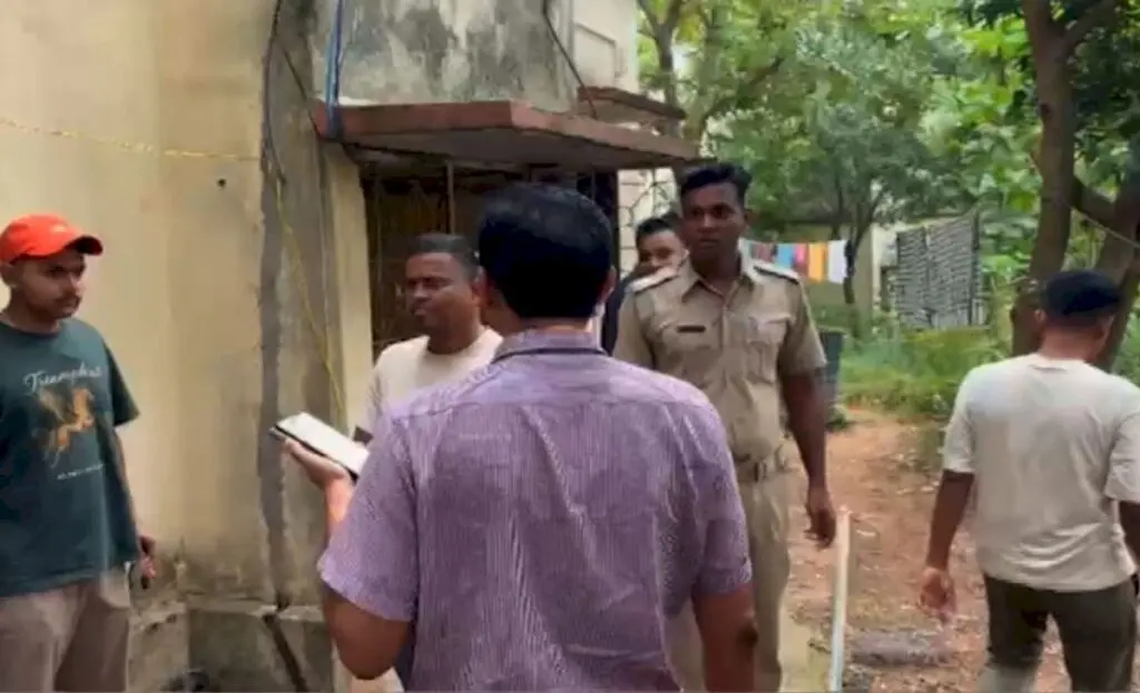 Digapahandi jail warden found dead in residential quarters