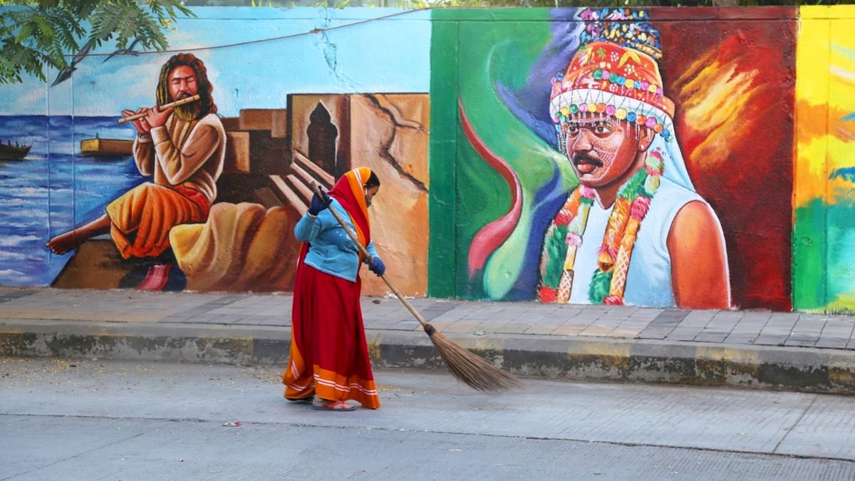 Indian cities tailor sanitation workers’ gear to comfort and safety