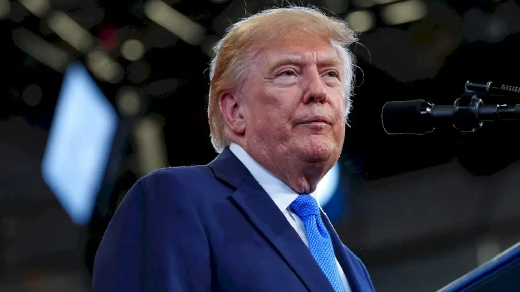Trump vows to declare Strait of Hormuz a US territory