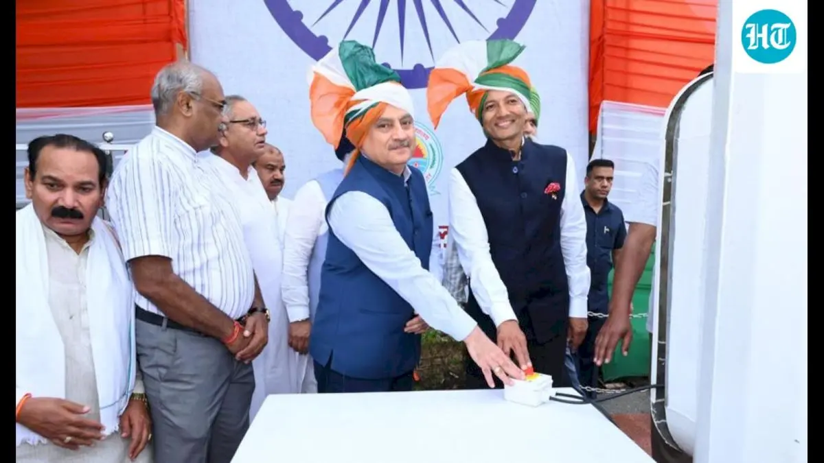 Naveen Jindal unfurls 108-foot national flag in Kurukshetra