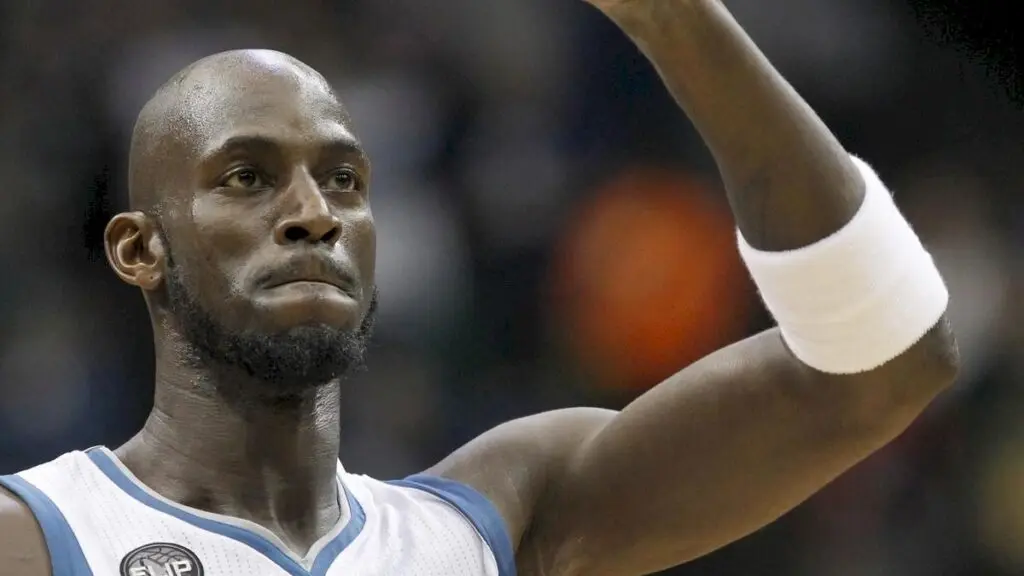Timberwolves to retire Kevin Garnett's No. 21 jersey on Feb 28