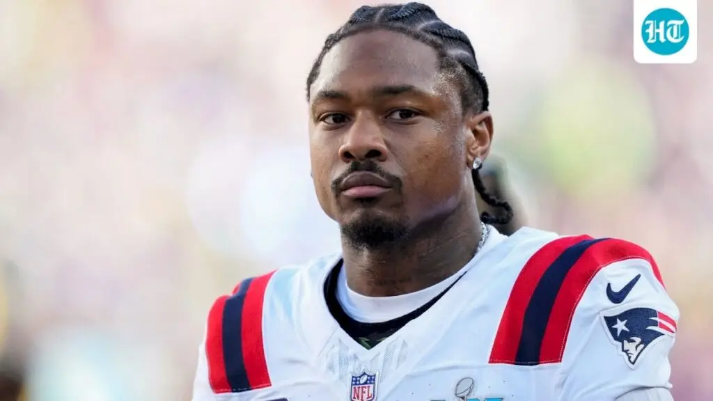Stefon Diggs sits out Commanders' preseason opener