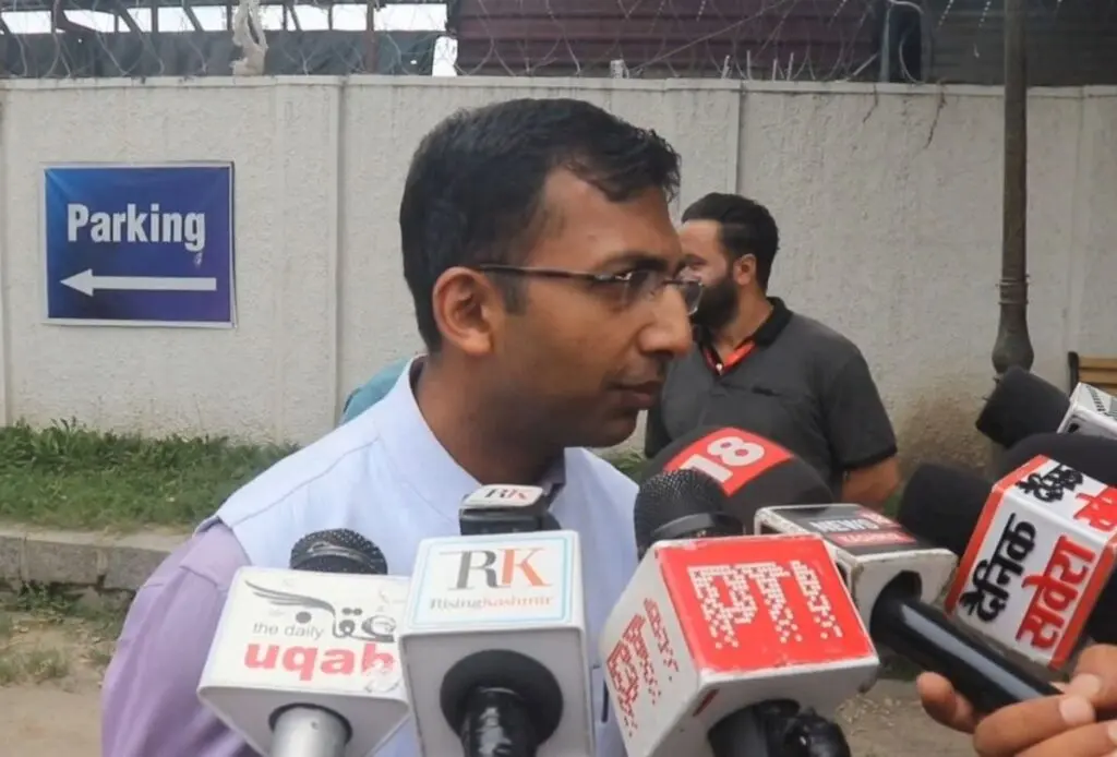 Div Com denies work-from-home order for PM package employees