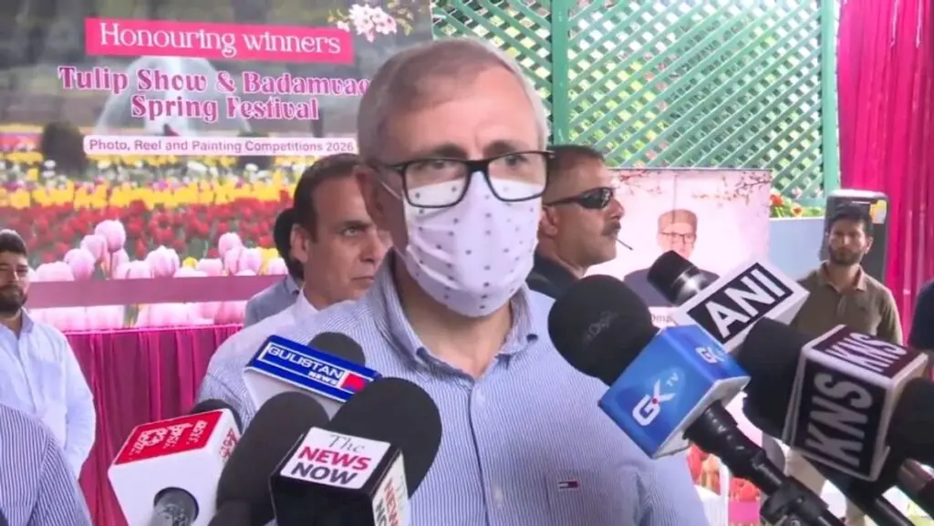 Credible threat to Kashmiri Pandits cannot be taken lightly: Omar Abdullah