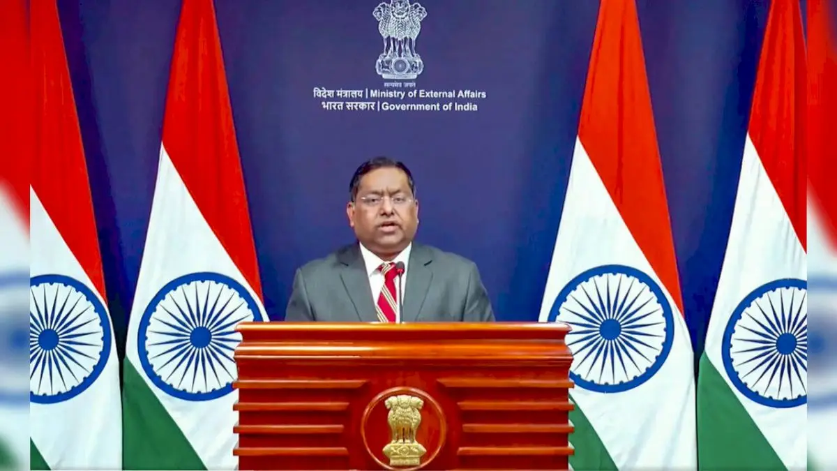 MEA Confirms Discussions on Russia’s Northern Sea Route
