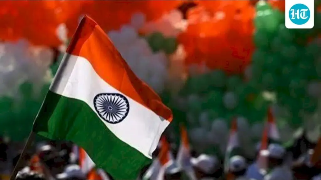 1,057 personnel receive gallantry and service medals for Independence Day