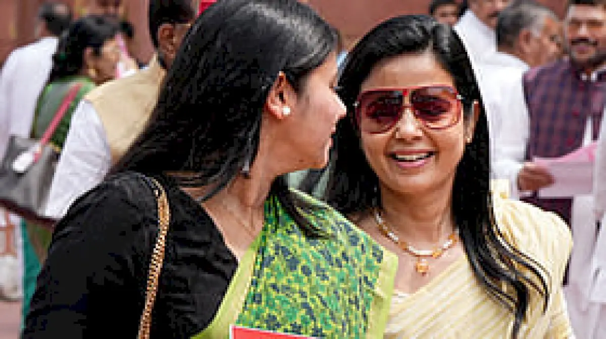After SC remarks, Mahua alleges midnight eviction in Nadia