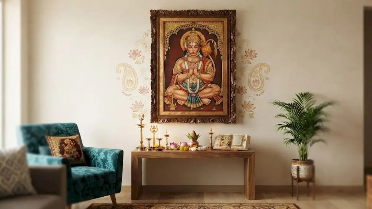दो स्रोतों में खबर को लेकर स्पष्ट असंगति