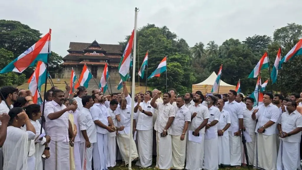 Temple files complaint over flag hoisting at Thrissur maidan