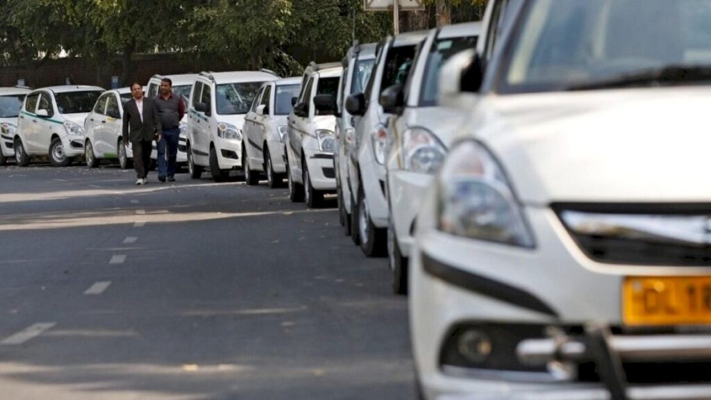 Maharashtra Sets September 1 Licence Deadline for Ola, Uber, Rapido