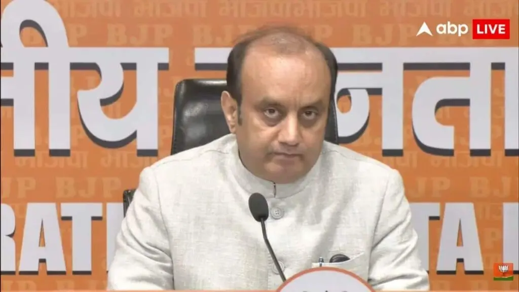 BJP MP demands apology from Congress over Vande Mataram conduct