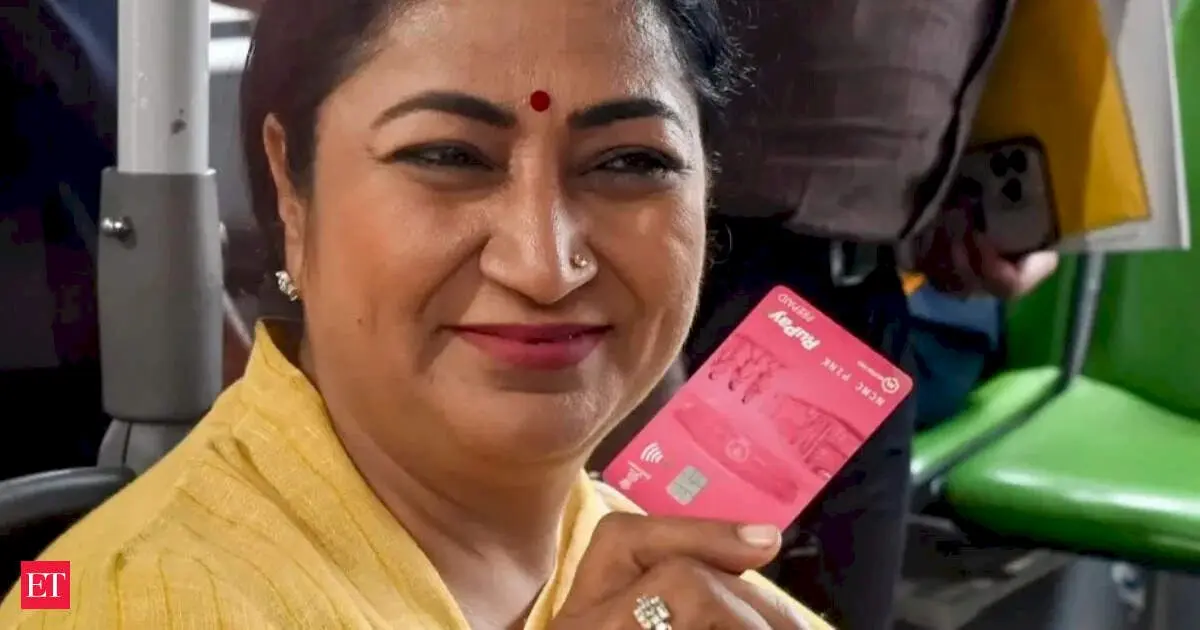 Delhi extends pink ticket for women till August 31