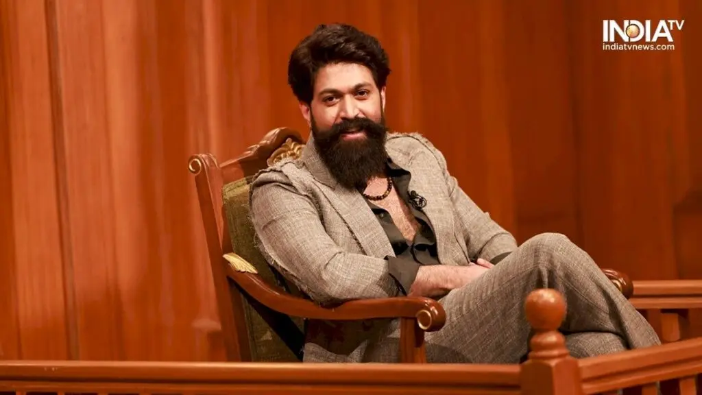 Yash clarifies Rs 4,000-crore Ramayana budget on Aap Ki Adalat