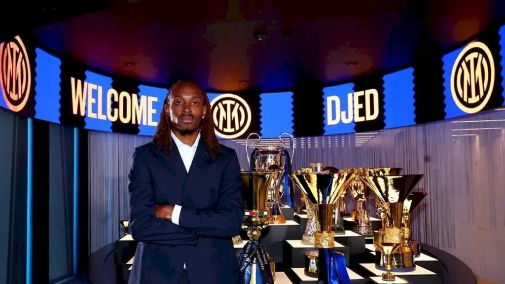 Inter Milan sign Djed Spence from Tottenham for €30m