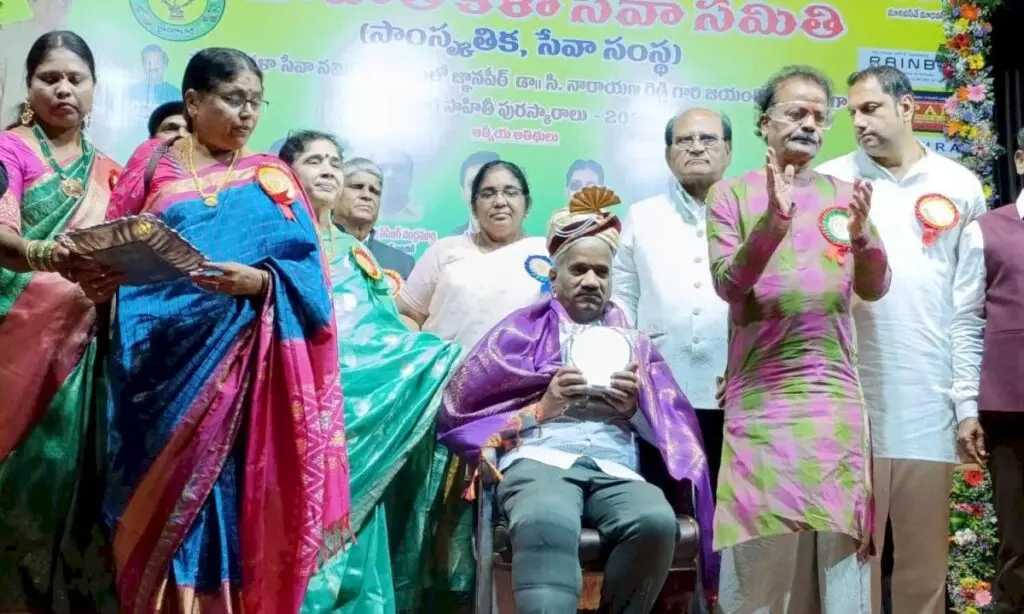 Sripada Srinivas wins Cinare literary award