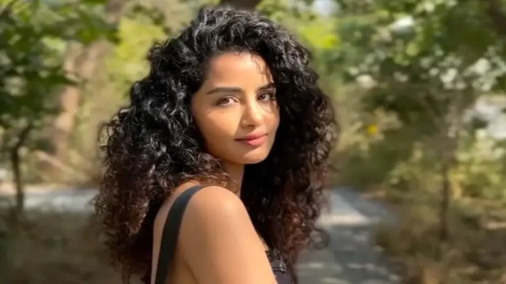 Anupama Parameswaran confesses toxic relationship, fans link to Dhruv Vikram