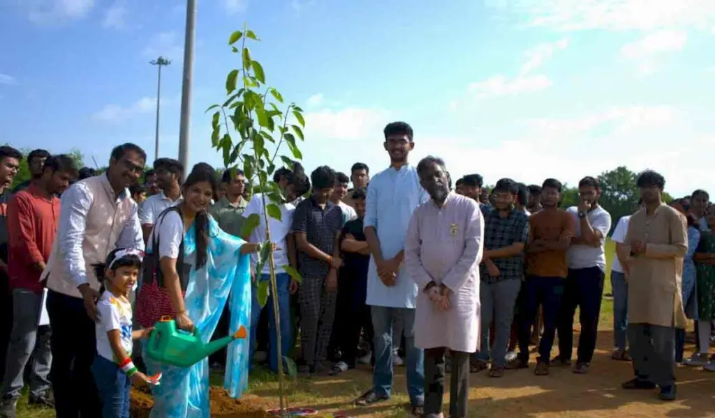 IIT-Hyderabad plants 10,000 saplings, hoists flag on 100-ft mast
