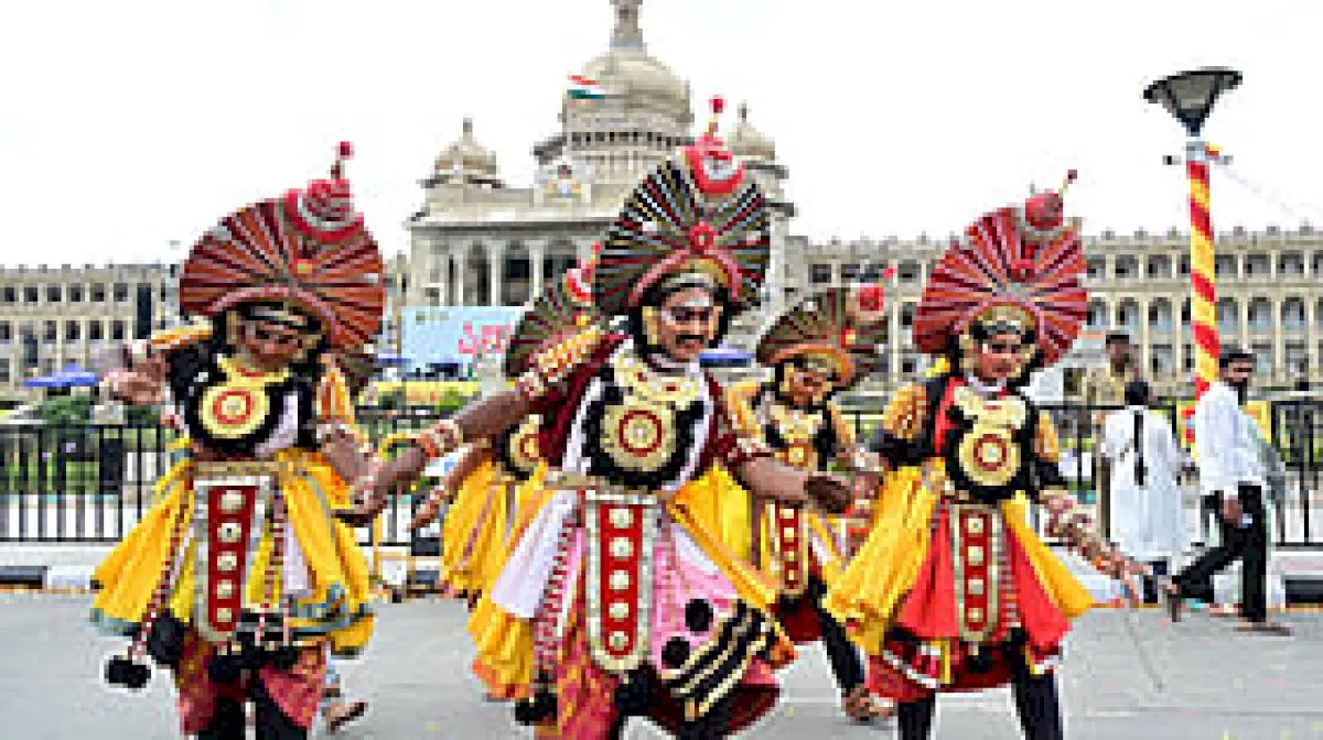 Freedom Habba turns Vidhana Soudha into people's festival
