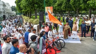 Delhi CM Rekha Gupta gives 1.40 lakh bicycles to Class 9 girls