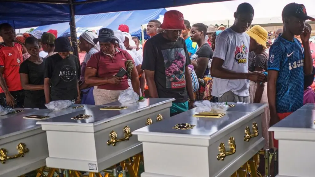 Zimbabwe ferry death toll rises to 84, search continues