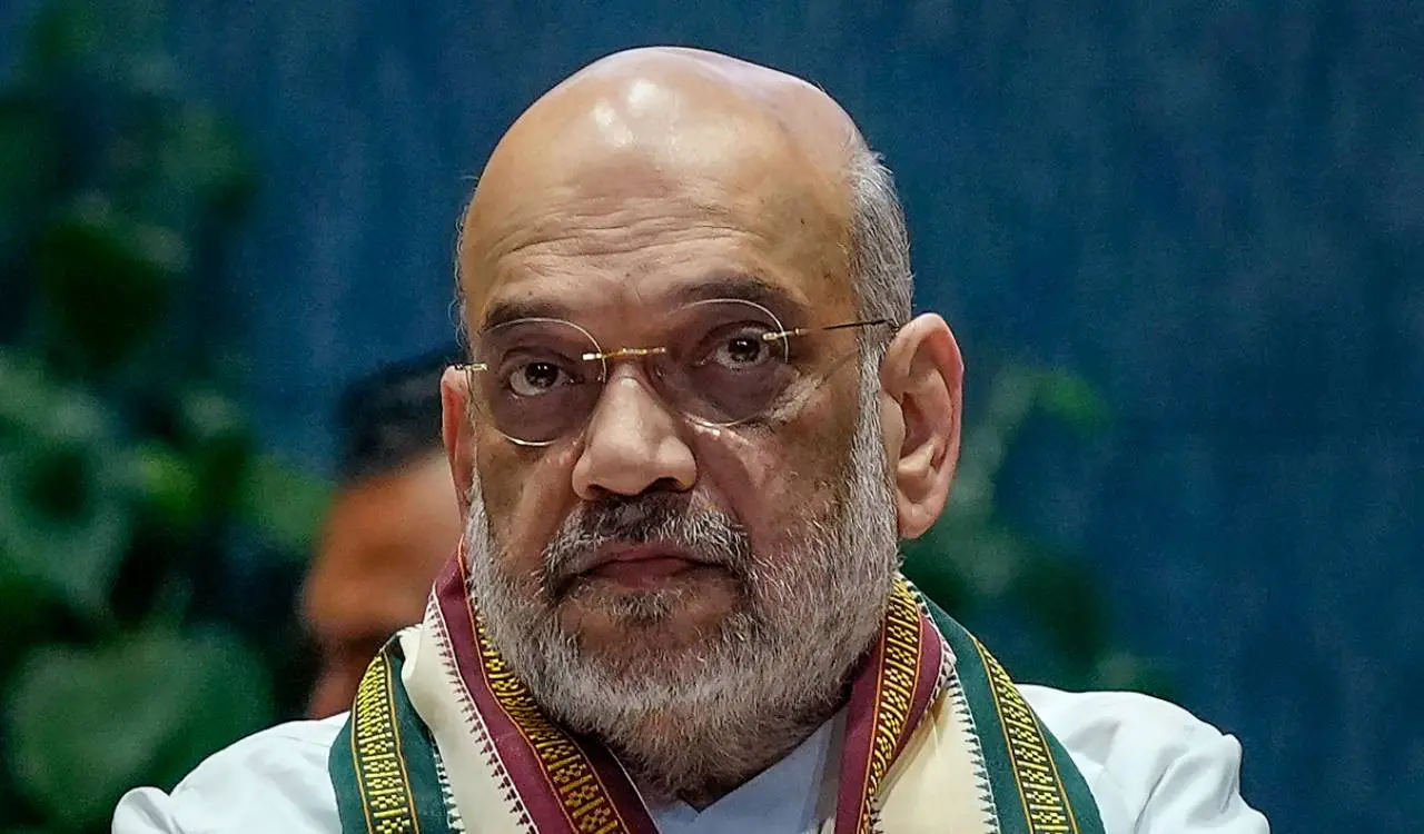 Amit Shah blames Mamata for stalled border fencing in Bengal