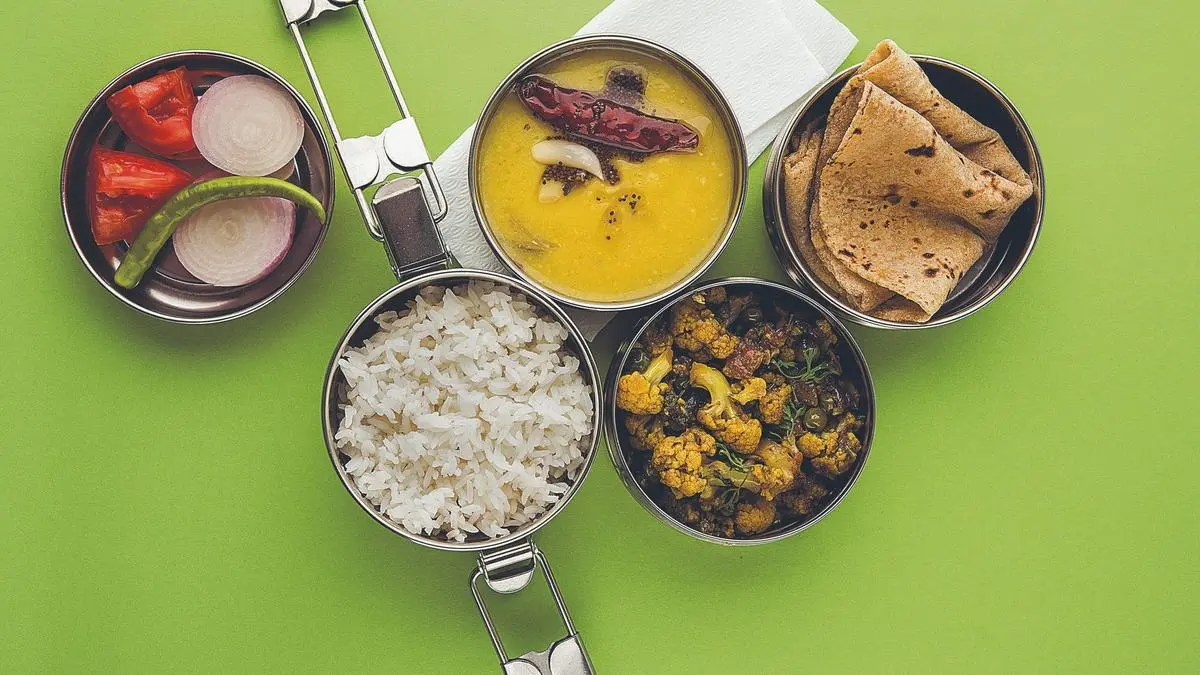 Chennai's tiffin carriers fade as food apps take over