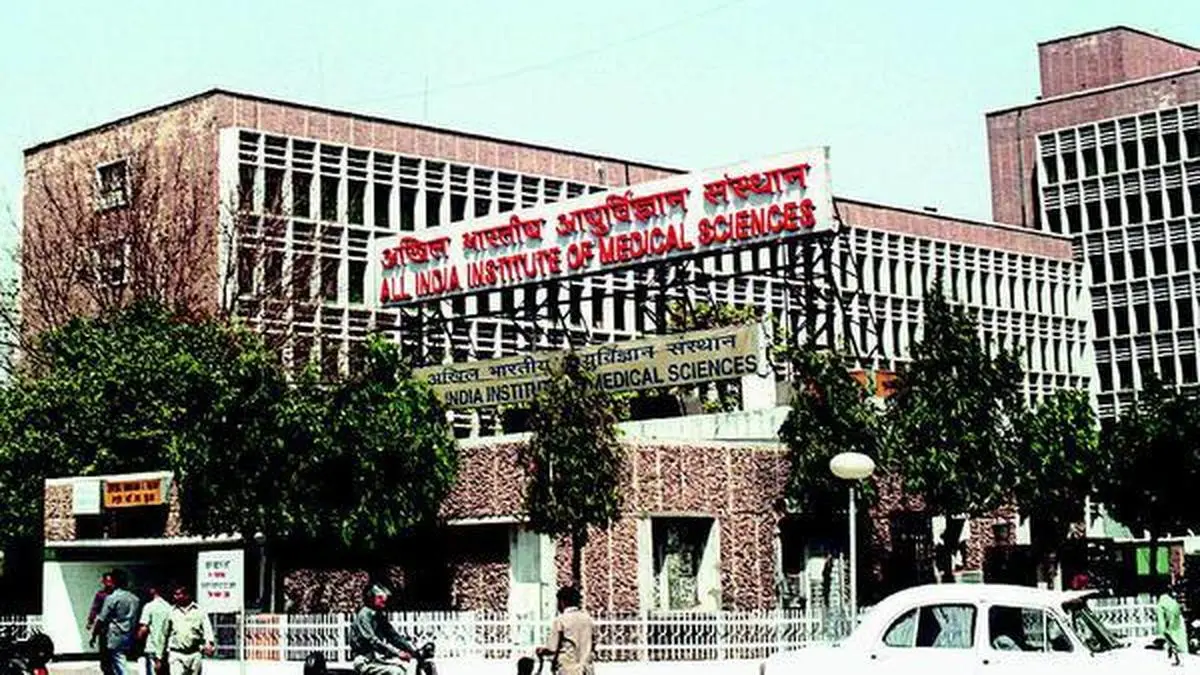 AIIMS debars two suppliers over defective syringes, suction sets