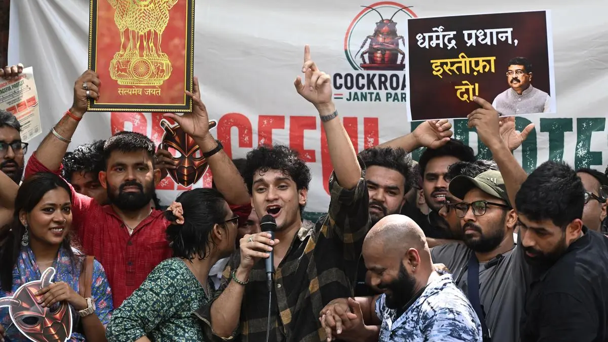 Meta removes protest posts as Centre steps up content blocks