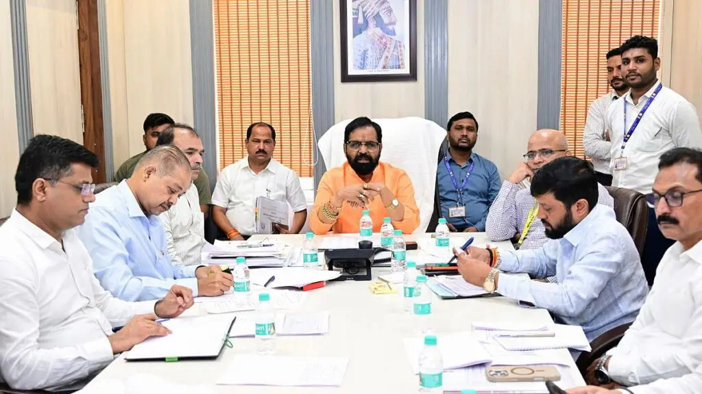 Maharashtra minister directs faster VBG RAM G scheme rollout for jobs