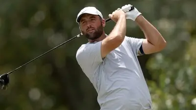Jordan Spieth among five tied for lead at FedEx St. Jude Championship