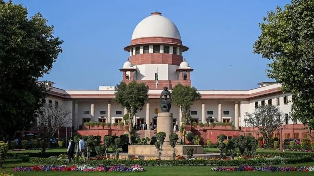 Supreme Court sends Bhopal gas victims' medical matters to MP High Court