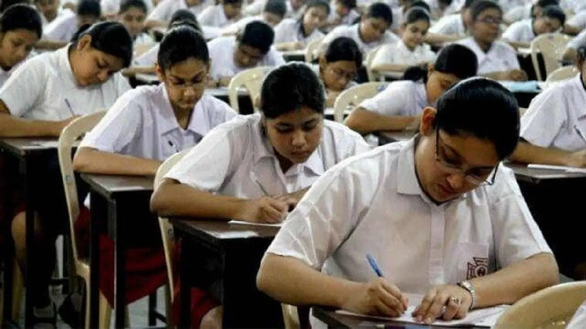 Maharashtra proposes mandatory registration, fee caps for coaching centres