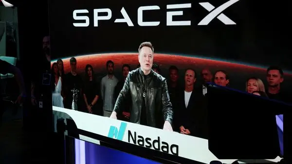 SpaceX stock target $300 as Morgan Stanley flags AI opportunity