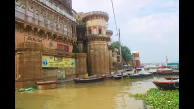 Boat operations suspended in Varanasi as Ganga level rises